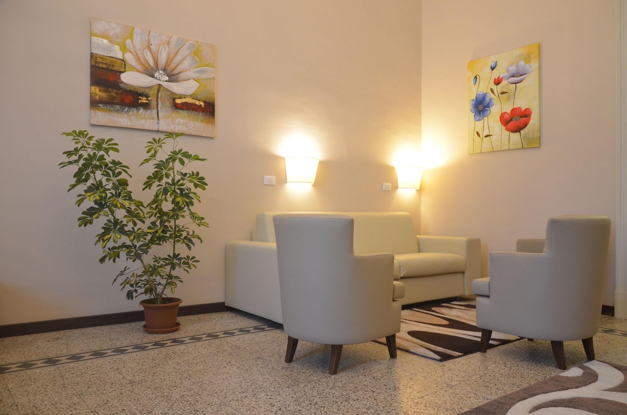 Moonlight Hotel&Suites 卡塔尼亚 外观 照片