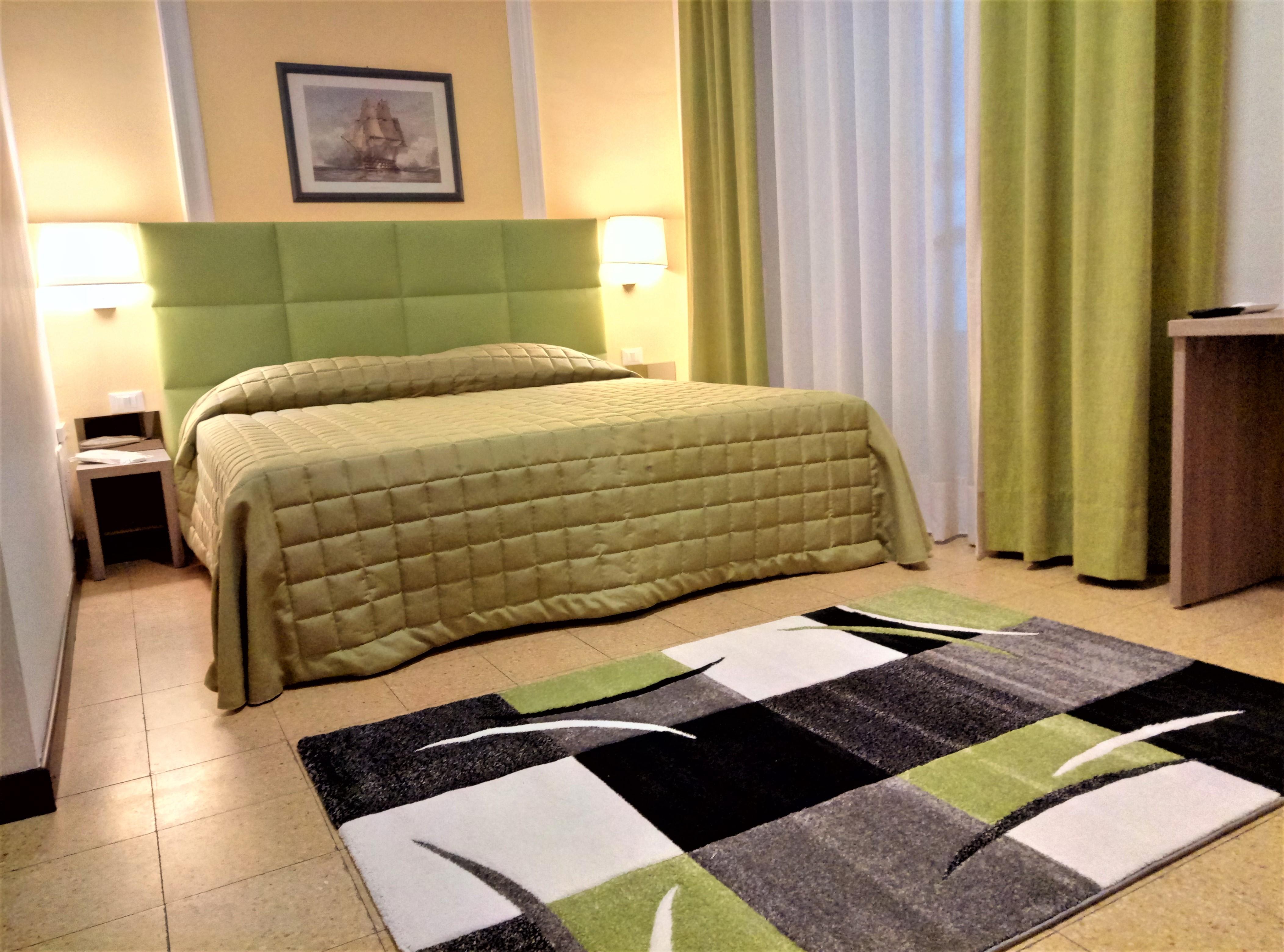 Moonlight Hotel&Suites 卡塔尼亚 外观 照片