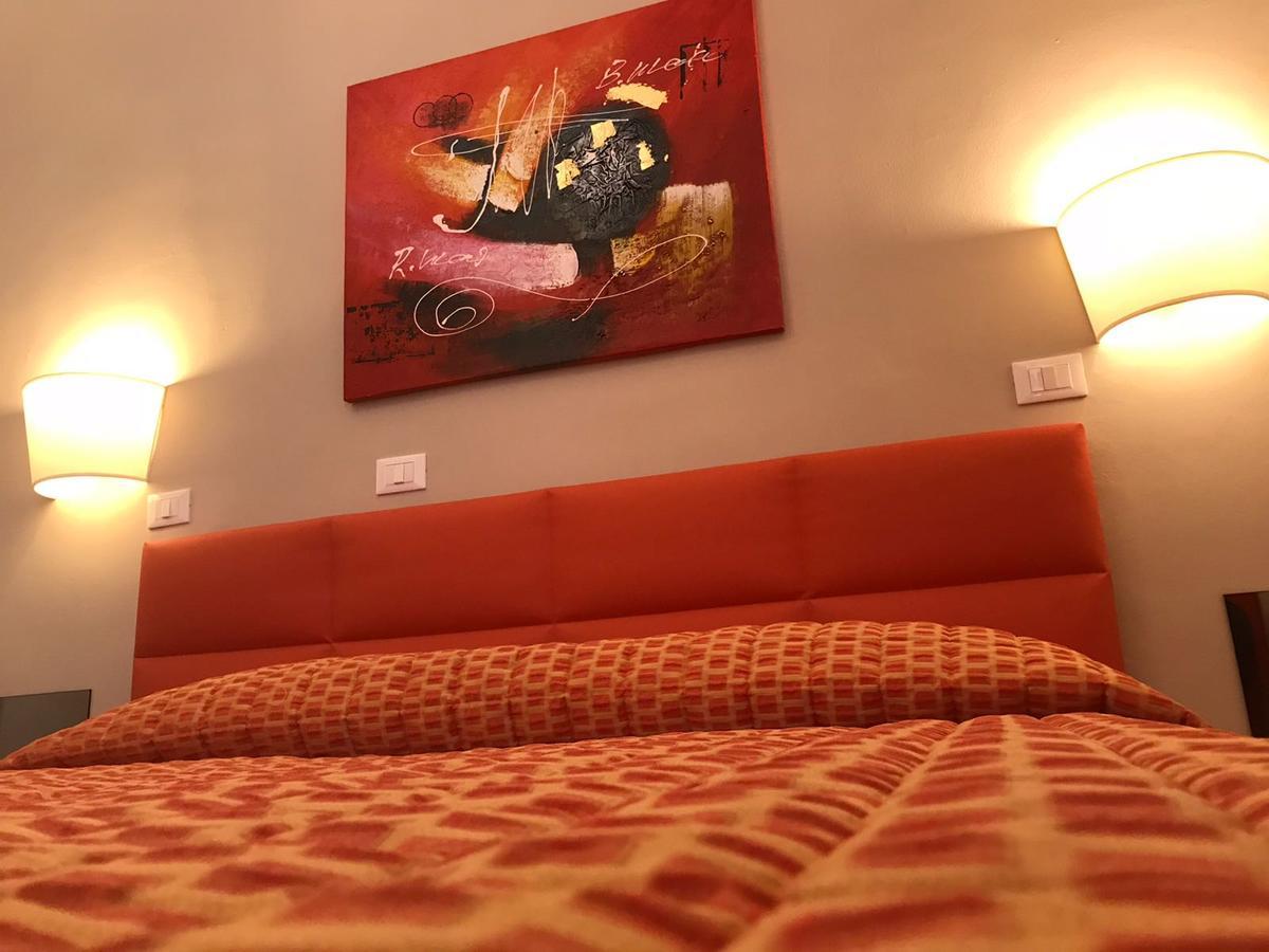 Moonlight Hotel&Suites 卡塔尼亚 外观 照片