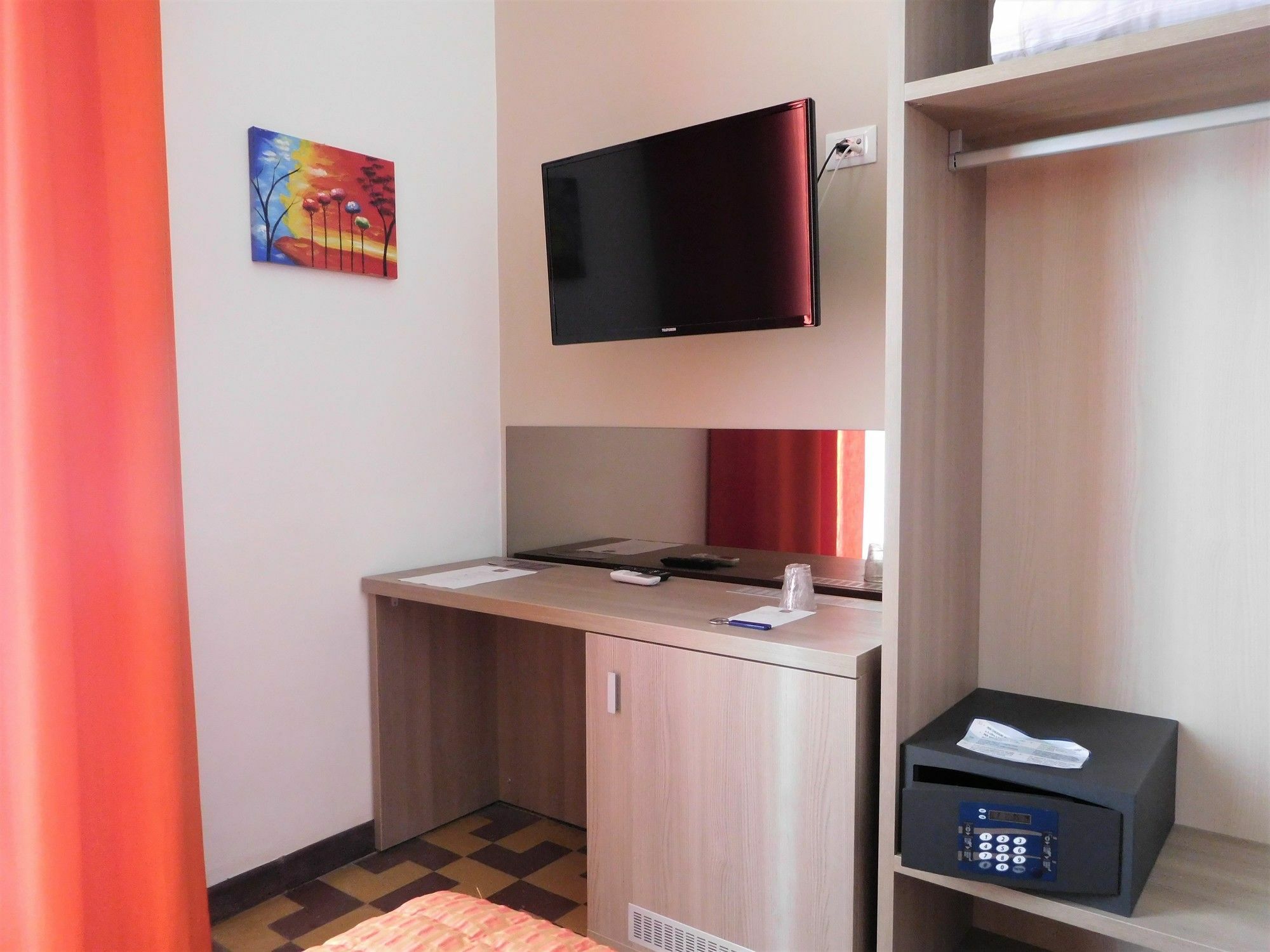 Moonlight Hotel&Suites 卡塔尼亚 外观 照片